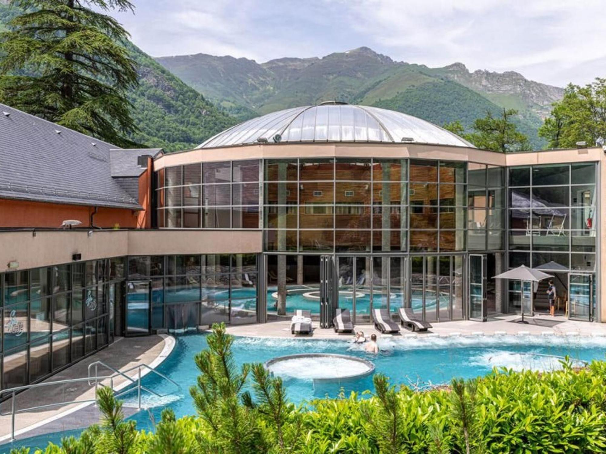 T2 Renove Avec Terrasse, Parking Prive, Local Velos A Cauterets - Fr-1-401-290 Exterior foto